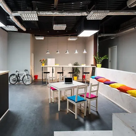 Fabrika Hostel