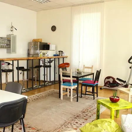 Hostel Fabrika